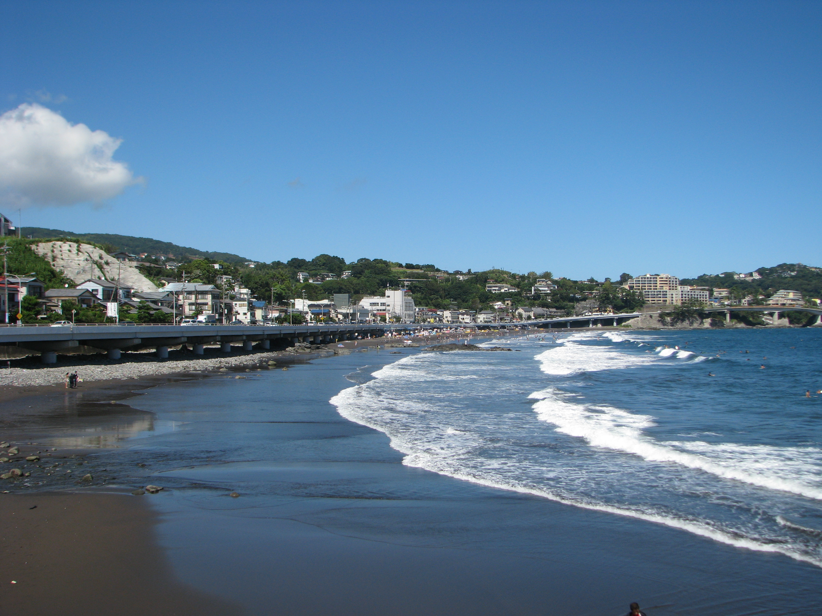 【湯河原町】吉浜海水浴場